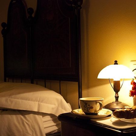 Agriturismo Bosco Del Fracasso Скандиано Екстериор снимка